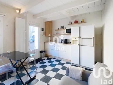 Traditional house at Sainte-Marie-de-Ré (17740)