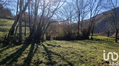 Terrain à bâtir à Campouriez (12460)