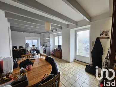 Maison à Saint-Jean-la-Poterie (56350)