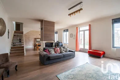 House at Beynes (78650)