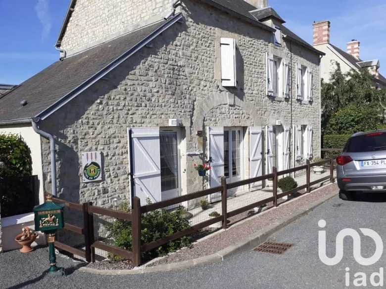 Maison 5 pièces 177 m² · à Formigny · 177 m² · 229 000 €