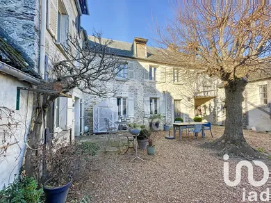 House at Giverny (27620) — 16/18