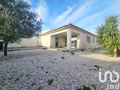 House at Pia (66380)