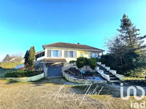 Maison à Saint-André-le-Gaz (38490)