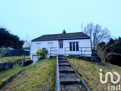 Village house at Chuelles (45220)