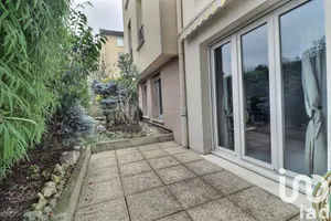 Apartment at Viry-Châtillon (91170)