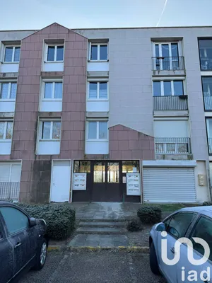 Appartement à La Chapelle-Saint-Luc (10600)