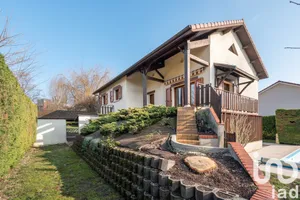 House at Moirans (38430)