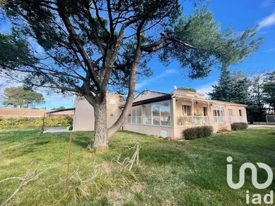 Traditional house at Éguilles (13510)