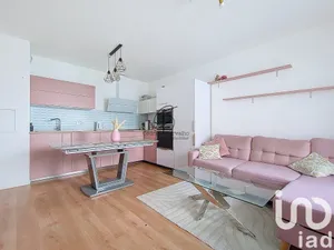 Apartment at Roissy-en-Brie (77680)