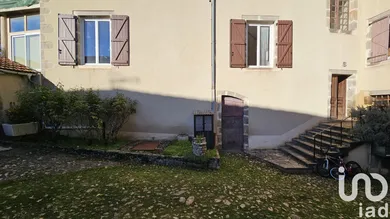 Appartement à Maurs (15600)