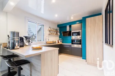 Traditional house at Itteville (91760)