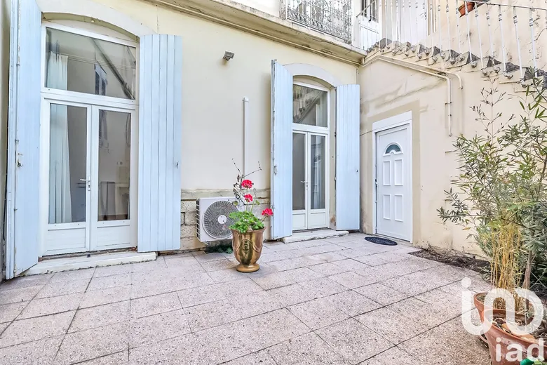 Appartement 3 pièces 77 m² · à Nîmes · 77 m² · 152 000 €
