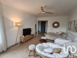 Apartment at Saint-Cyr-sur-Loire (37540)