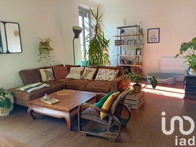 Apartment at Nîmes (30000)