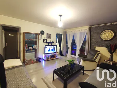 Studio à Le Plessis-Belleville (60330)