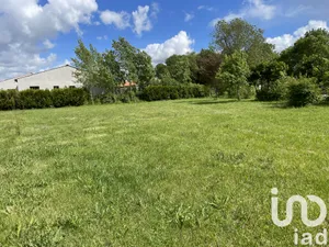 Building plot at Marigny (79360)