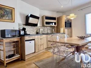 Apartment at L'Isle-sur-la-Sorgue (84800)