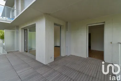 Apartment in Colombes (92700)