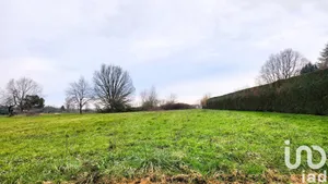 Terrain à bâtir à Saint-Nexans (24520)