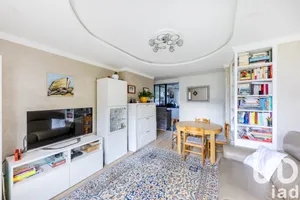 Apartment at Le Pecq (78230)