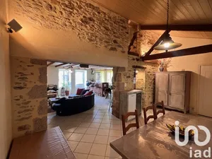 Maison de village à Sainte-Flaive-des-Loups (85150)