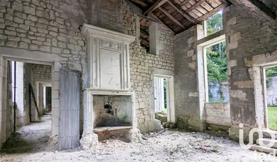 Mansion in Saintes (17100)