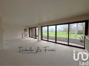 Appartement à Le Coudray-Montceaux (91830)