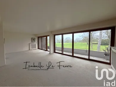 Appartement à Le Coudray-Montceaux (91830)