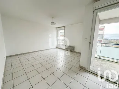 Apartment in Lormont (33310)