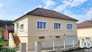 House at Janville (60150)