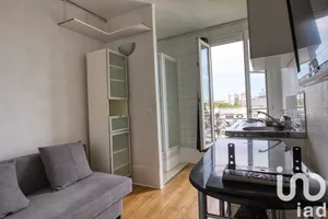 Studio à Asnières-sur-Seine (92600)