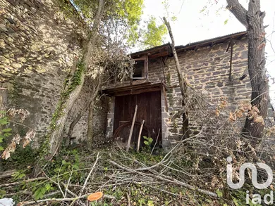 Barn at Châtel-Guyon (63140)