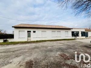 Immeuble à Connaux (30330)