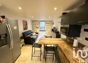 Townhouse at Vals-les-Bains (07600)
