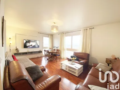 Apartment at Maisons-Alfort (94700)