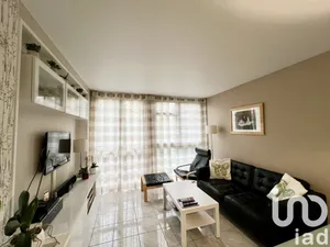 Apartment at Le Bourget (93350)