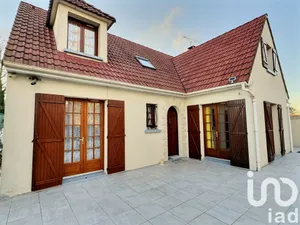 Traditional house at NOGENT SUR AVON (77390)