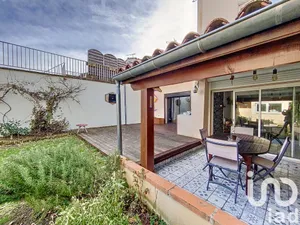 Townhouse at Grenade (31330)