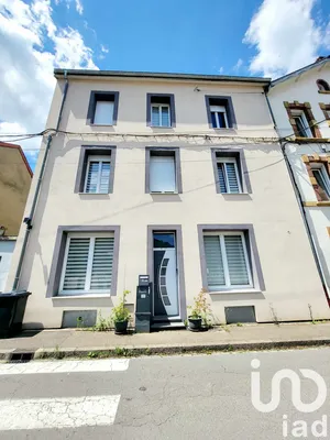Building at Réhon (54430)