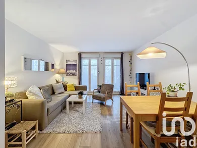 Apartment at Chessy (77700)