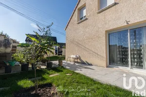 House at Rosny-sur-Seine (78710)