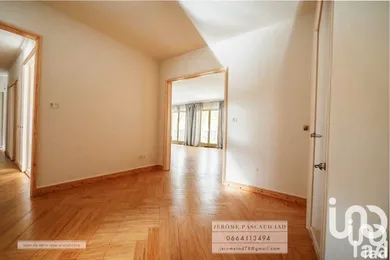 Appartement à Versailles (78000)