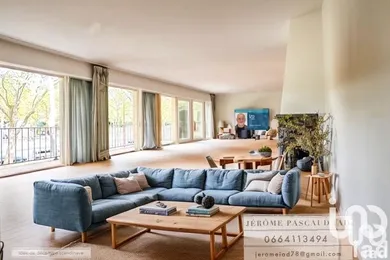 Apartment in Versailles (78000)