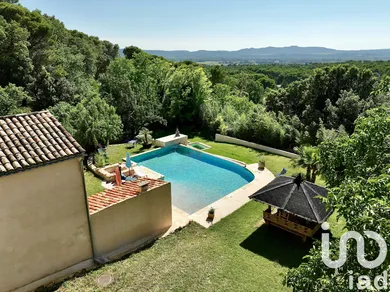 Mas à Piolenc (84420)