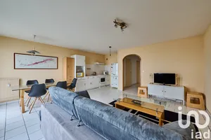 Apartment at Longvic (21600)