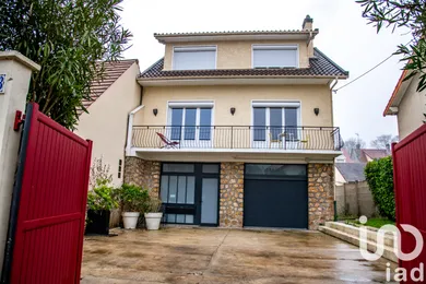 Traditional house at Viry-Châtillon (91170)