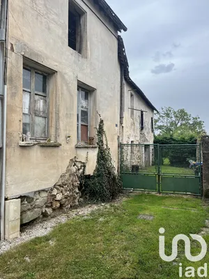 Village house at Bouresches (02400)