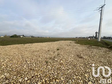 Terrain à bâtir à Arçay (18340)