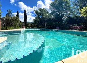 Mas à L'Isle-sur-la-Sorgue (84800)